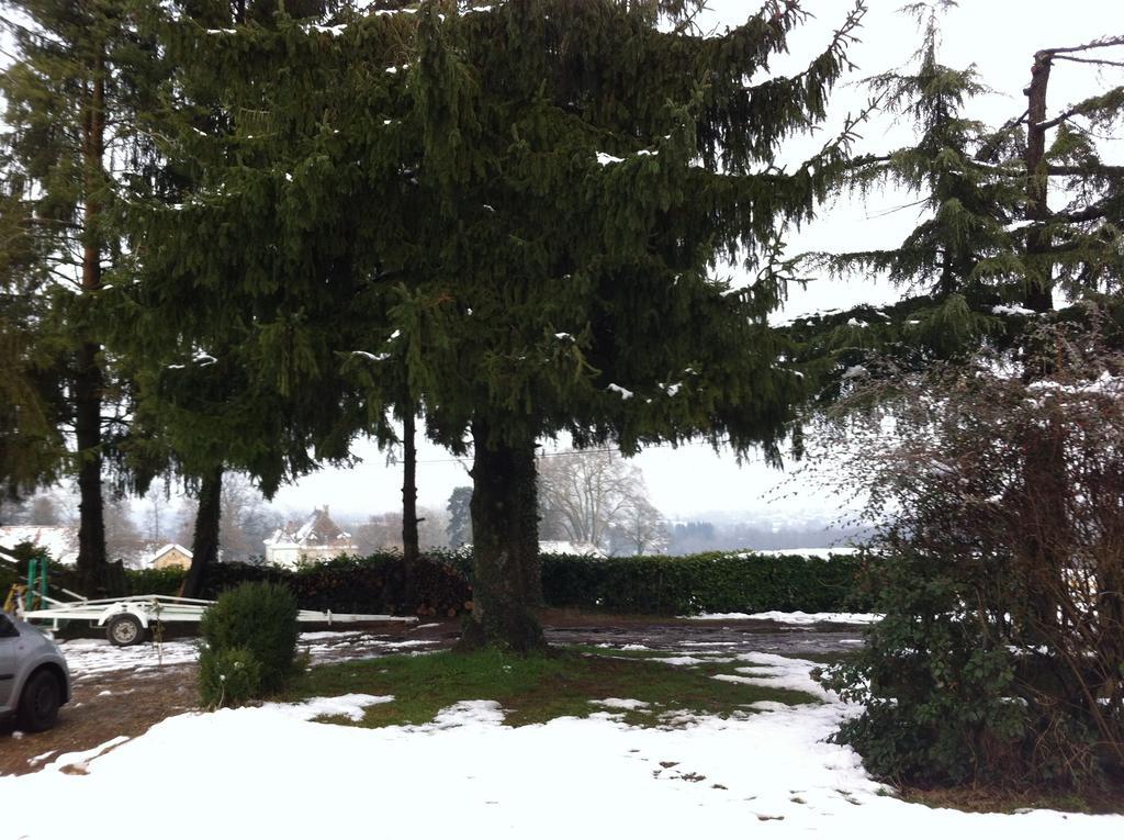 La Rolandiere Faverges-de-la-Tour Bilik gambar