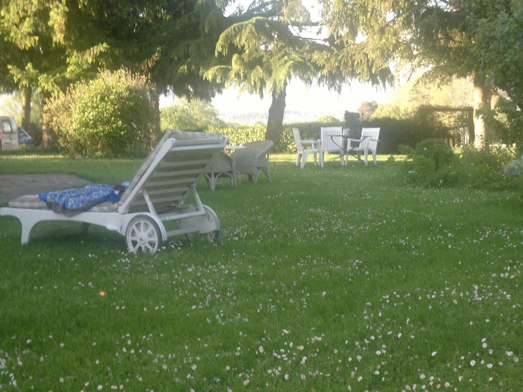 La Rolandiere Faverges-de-la-Tour Bilik gambar